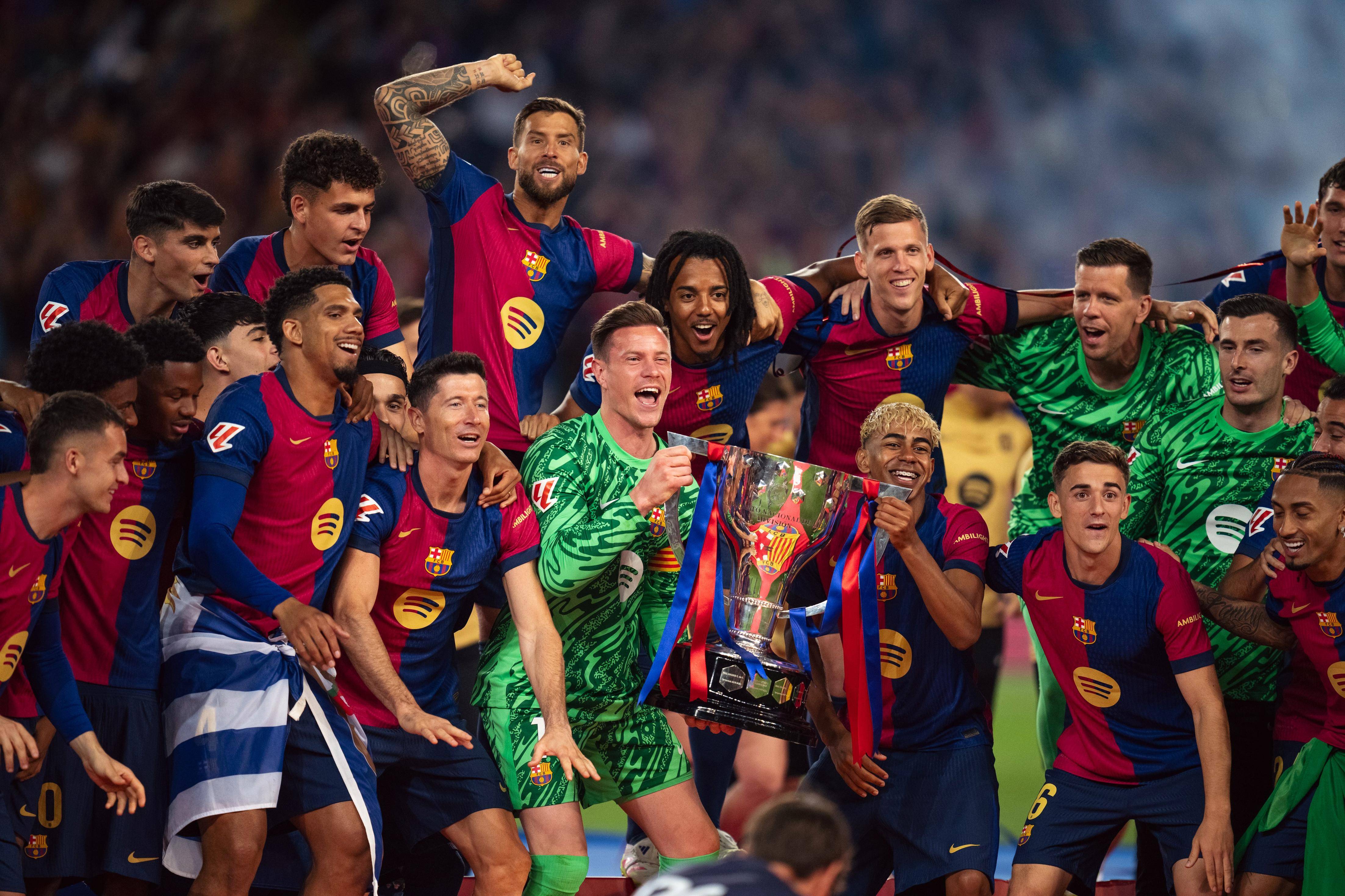 米兰体育首页-包含那不勒斯迎西甲关键赛，加时末段完成体检，震撼外界，资深球员宣示担当的词条