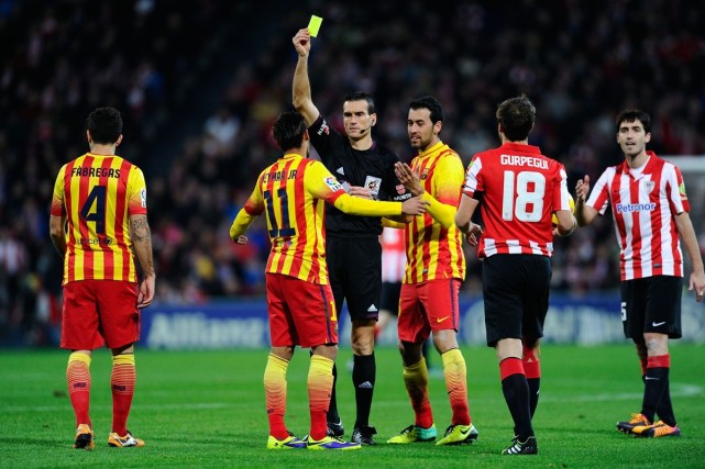 米兰体育平台-包含国王杯倒计时；法兰克福赛前防线松动；细节引发关注；引发热议；阵容厚度经受考验的词条