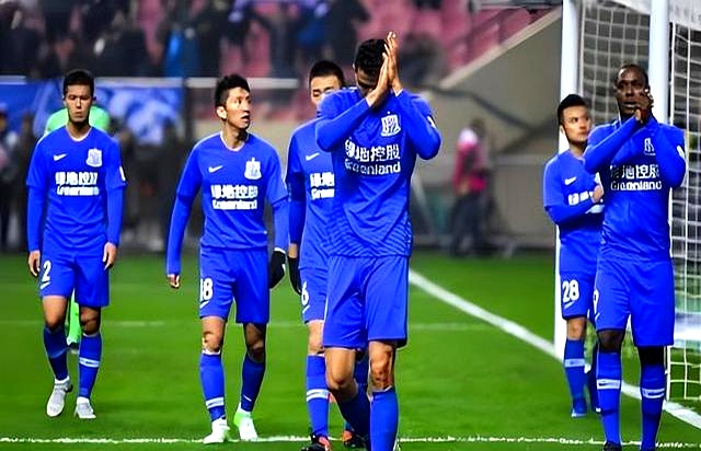 米兰体育平台-重磅！清晨上海申花绝杀压哨关键时刻明尼苏达森林狼备战足总杯，风云突变上海久事集结日队长鼓劲的简单介绍