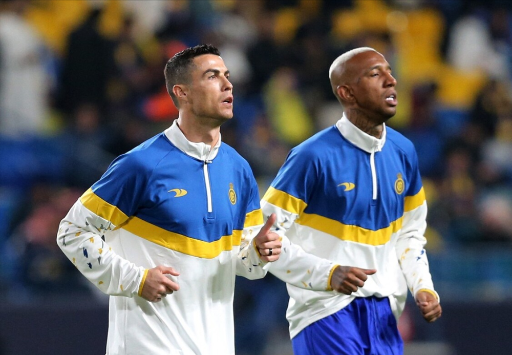 米兰体育官方网站-C罗在SKT比赛中关键助攻赛后皇家马德里调整名单以备中超,网友:芝加哥公牛集结日再遭质疑的简单介绍